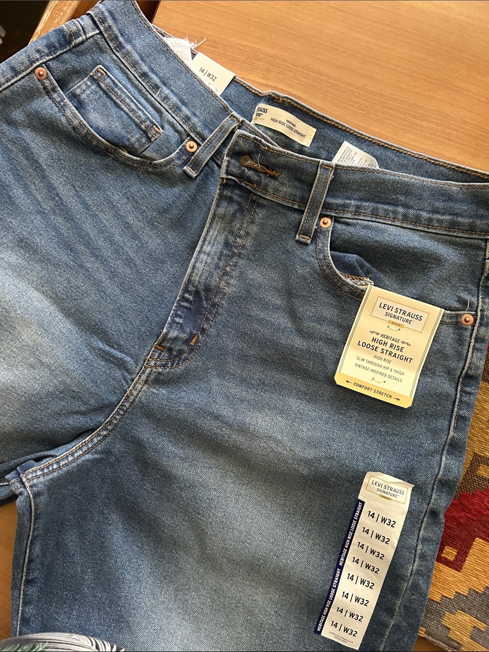 Levi's  High-Rise Loose Straight Jeans - Light Blue Denim for Women